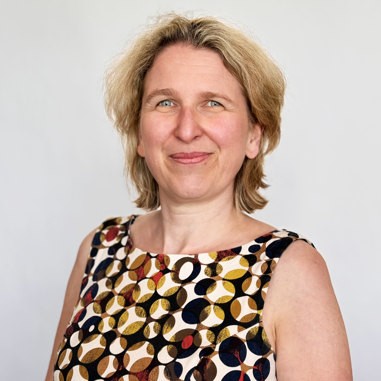 Dr. Marianne Lunzer