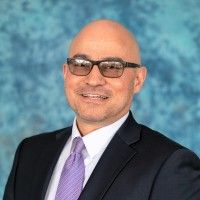Ernie Hernandez